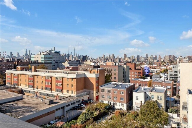 Building Photo - 29-28 Newtown Ave