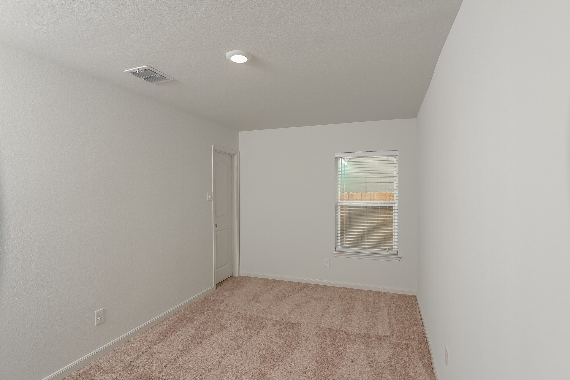 Building Photo - 7252 Jebson Pass
