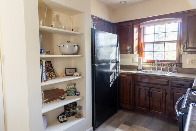 Building Photo - 7436 Nall Ave