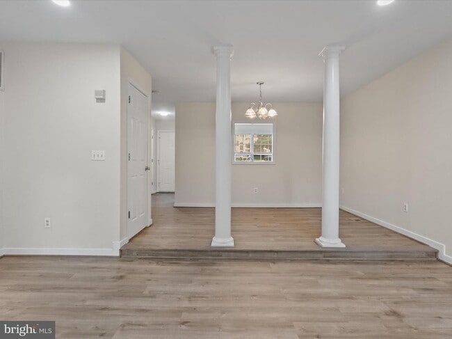 Building Photo - 109 Donelson Loop