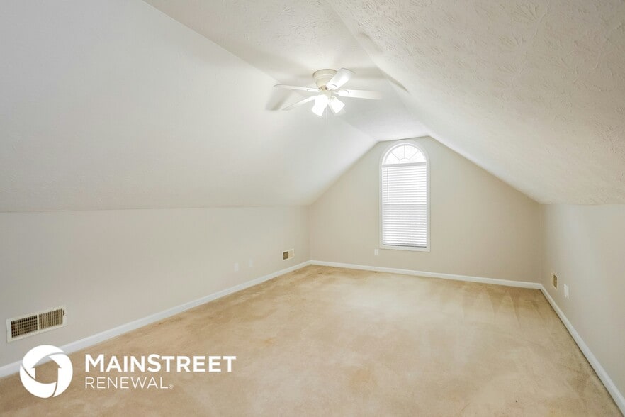 Building Photo - 315 Berkshire Dr