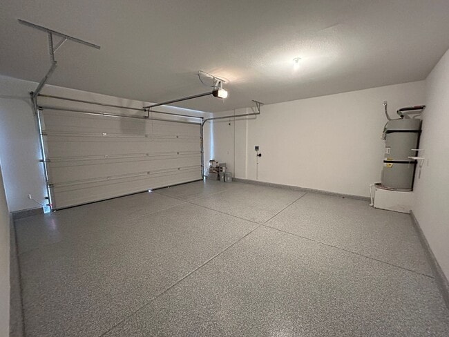 Building Photo - Modern Luxury Mesquite, NV Home!