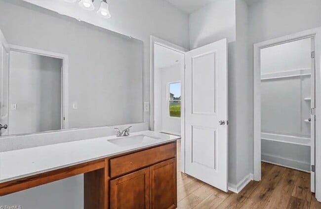 Building Photo - Stunning Brand New Construction in Winston Salem!