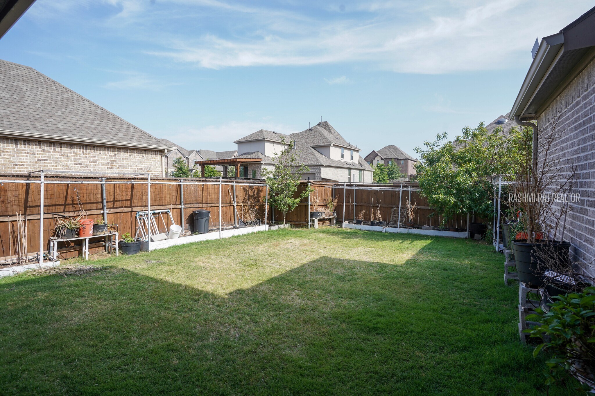 Building Photo - 12559 Ravine Creek Rd