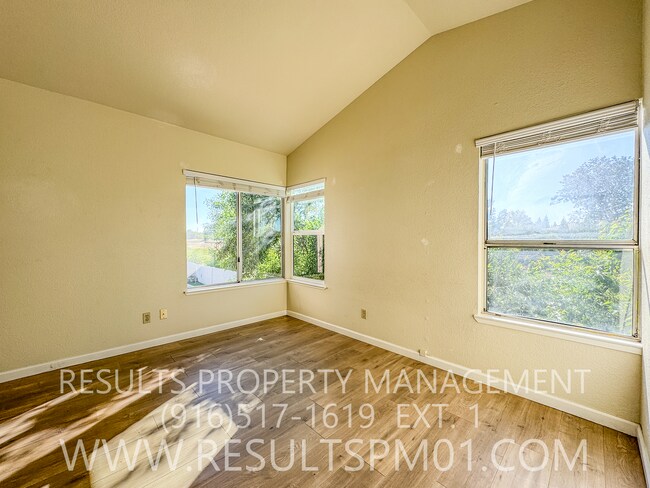 Building Photo - 4 Bedroom Rocklin Beauty. Pet Friendly