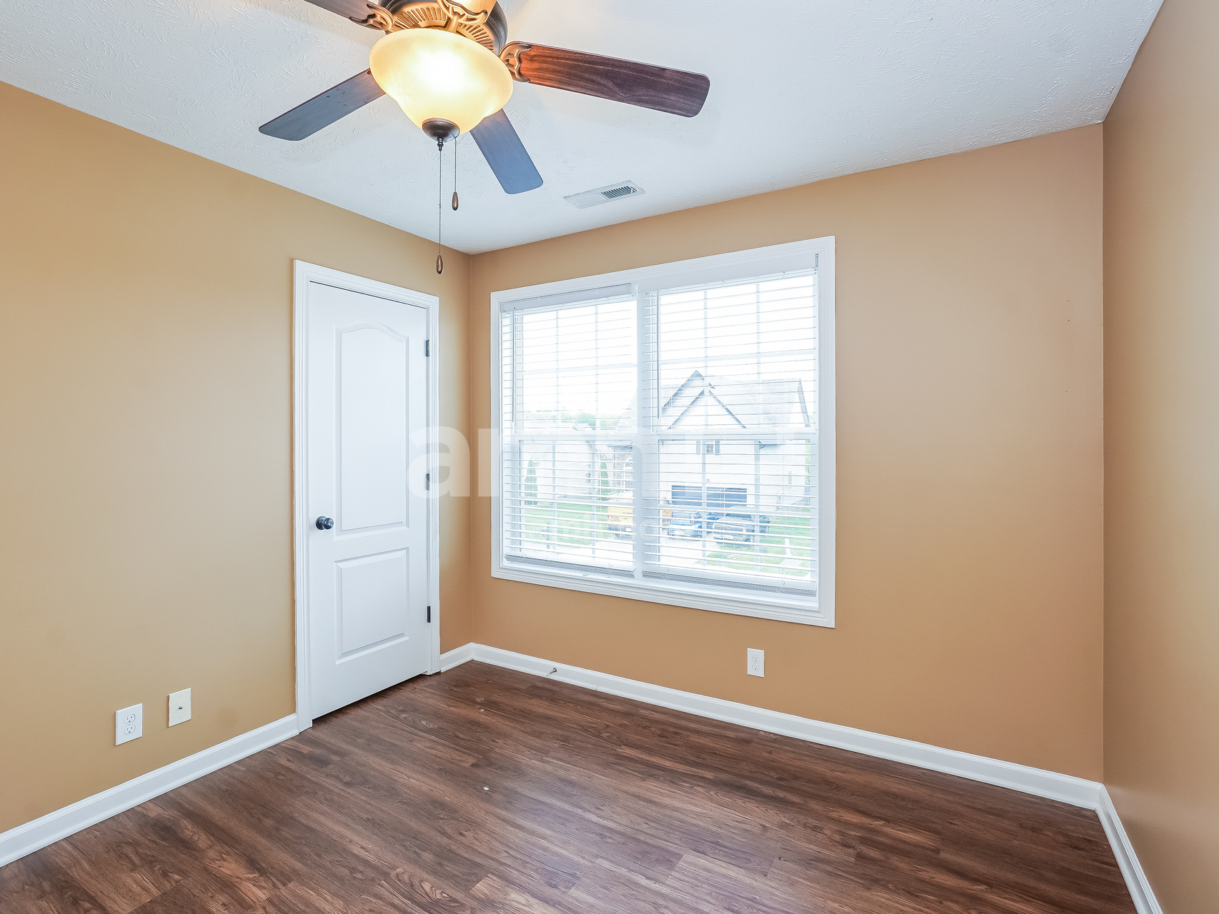 Building Photo - 3758 Gray Fox Dr
