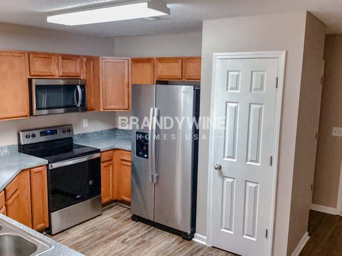 Building Photo - 5284 Hanover St