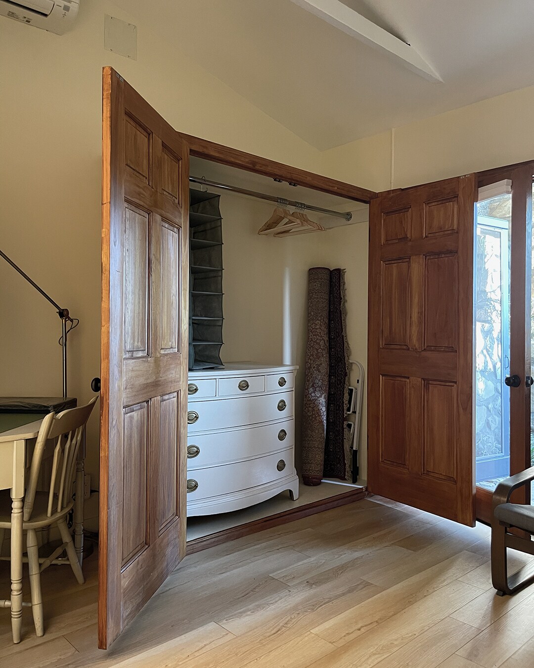 Building Photo - 3355 Reta St