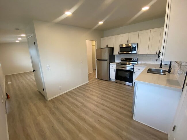 Building Photo - 4975 South 3535 West