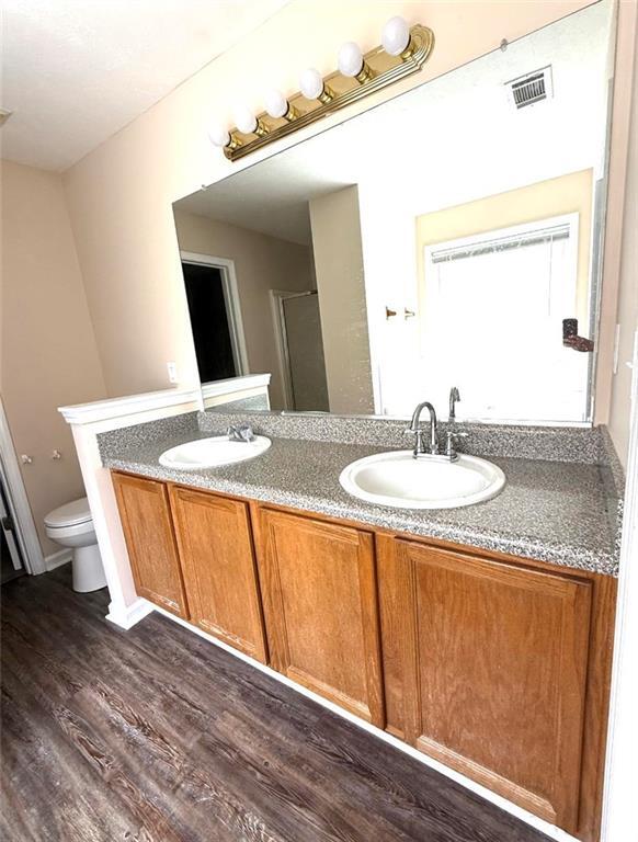 Building Photo - 3683 White Pine Rd
