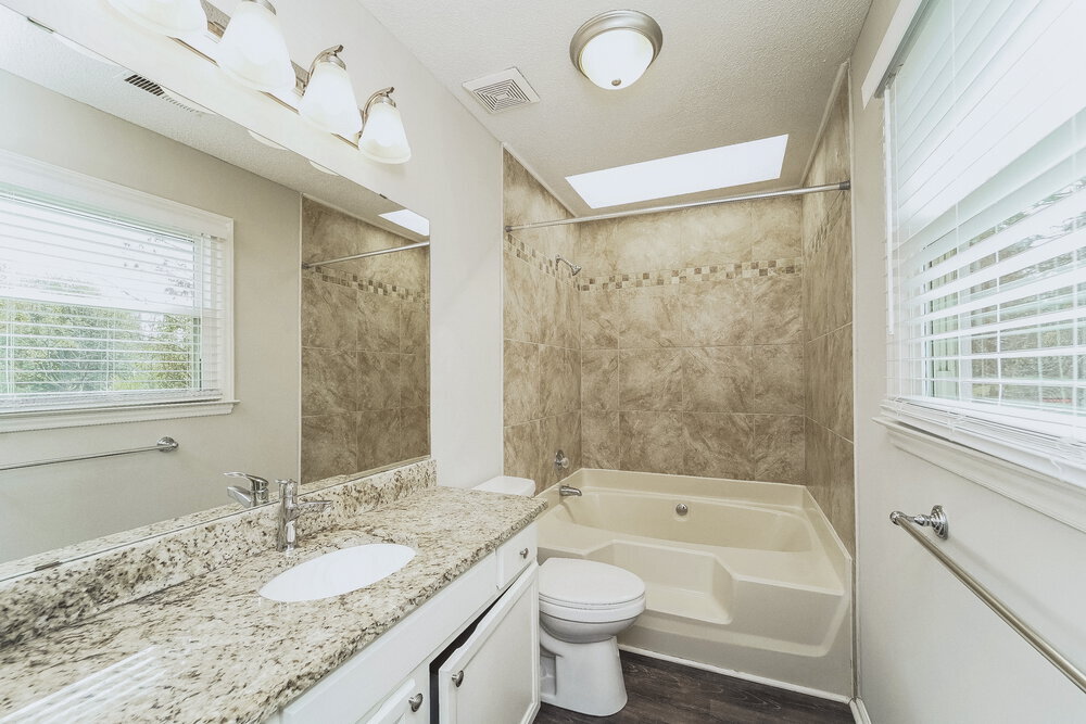 Building Photo - 9612 Manus Ct