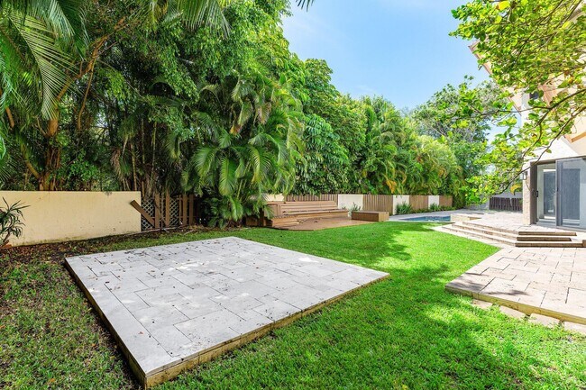 Building Photo - 4140 Sanctuary Ln