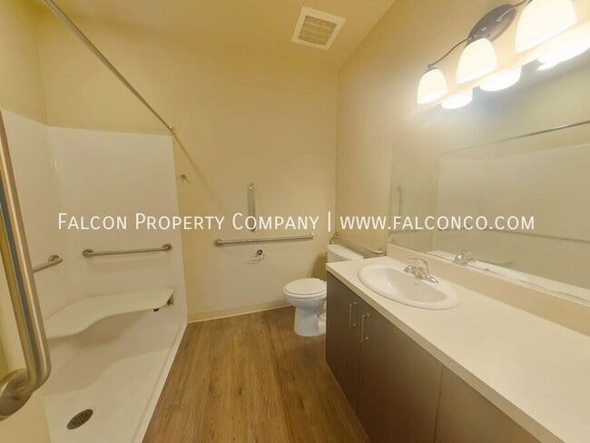 Building Photo - 3355 Emmett View Dr