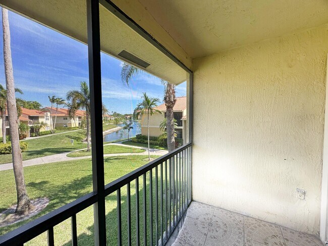 Building Photo - 1241 SW 46th Ave