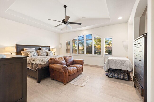 Building Photo - 73110 Calliandra St