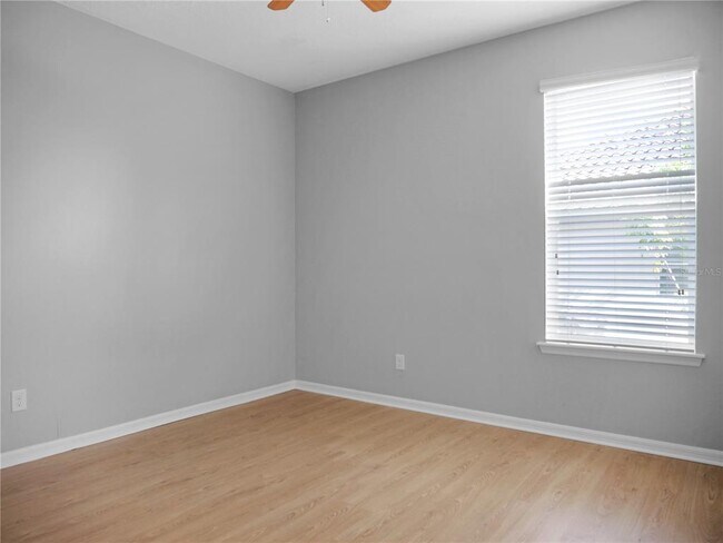 Building Photo - 15002 Ozzi St