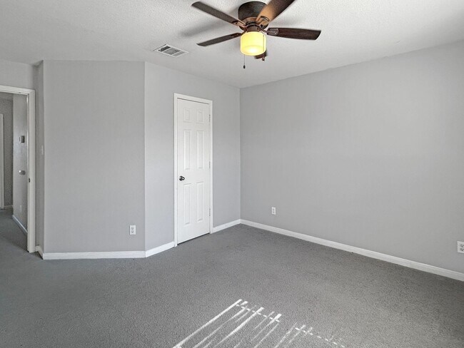 Building Photo - Converse Living at Its Best – Large 5-Bedr...