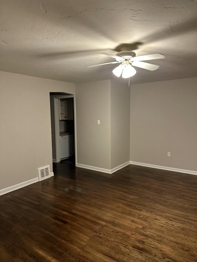 Building Photo - 2025 Emporia St