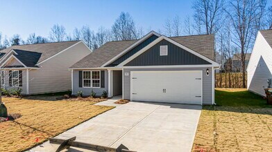 Building Photo - Available on July 10! Modern Comfort Meets Outdoor Adventure – Stunning 1-Story Home Near Downtow...