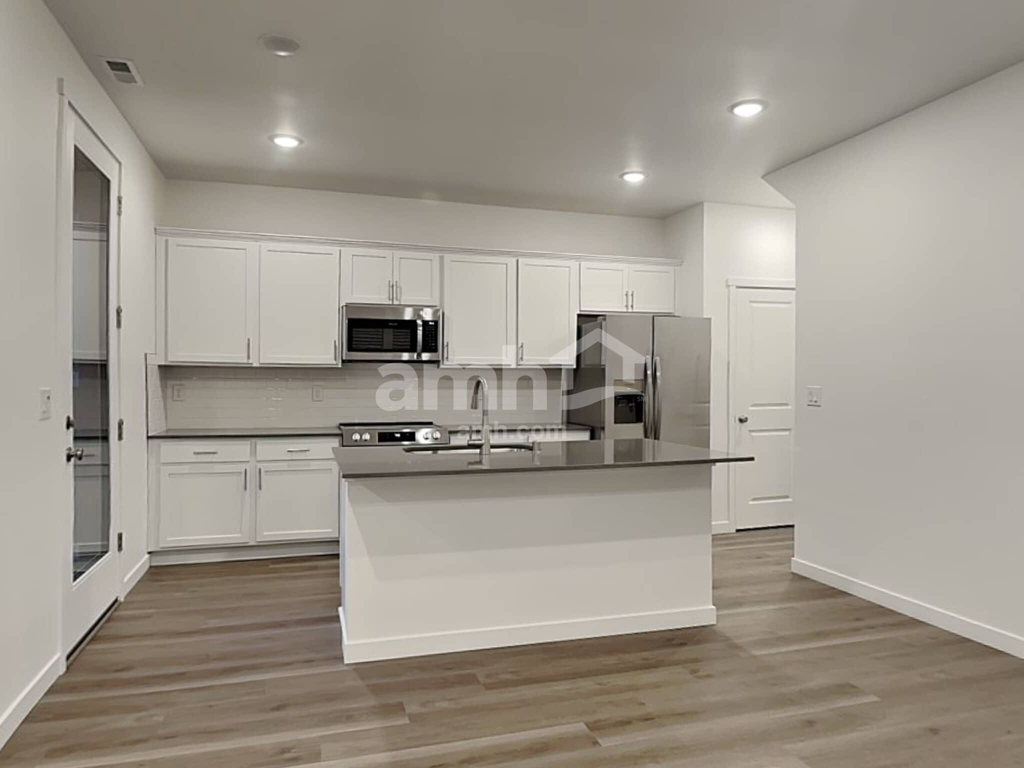 Building Photo - 5020 Washington St SE