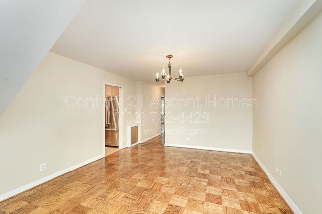 Building Photo - 1200 N Nash St