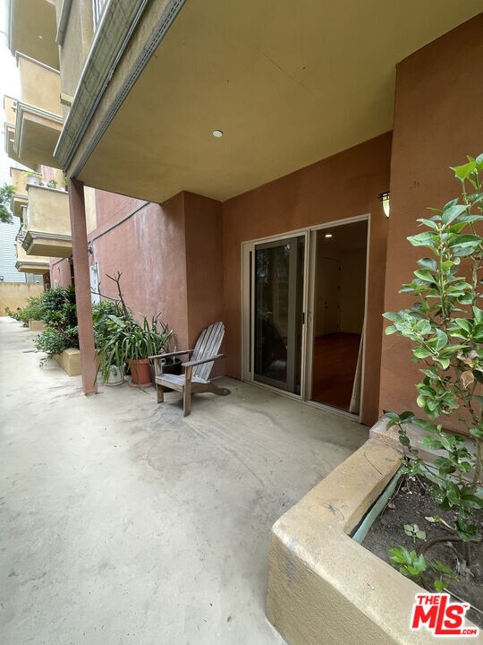 Building Photo - 1511 Camden Ave