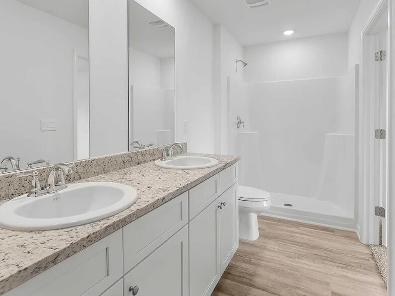 Building Photo - 157 Gray Owl Dr