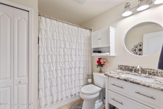 Building Photo - 4650 Chardonnay Dr
