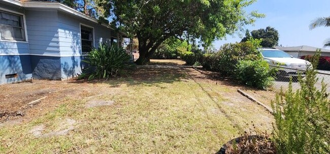 Building Photo - Gorgeous Lemon Grove home with Vintage character!