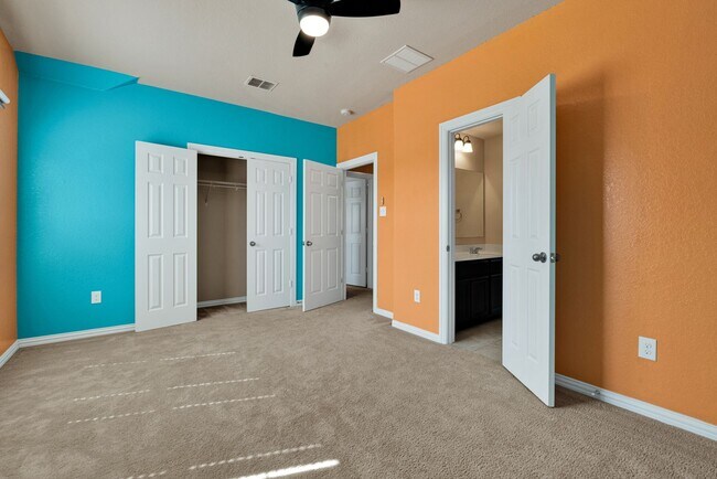 Building Photo - 3303 Cherokee Cove