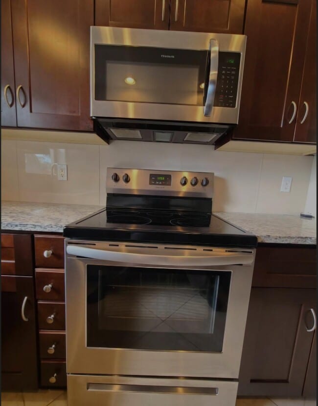 Building Photo - 22761 SW 64th Way