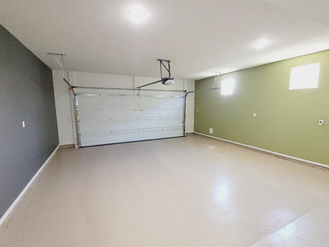 Building Photo - 7505 Hitching Post