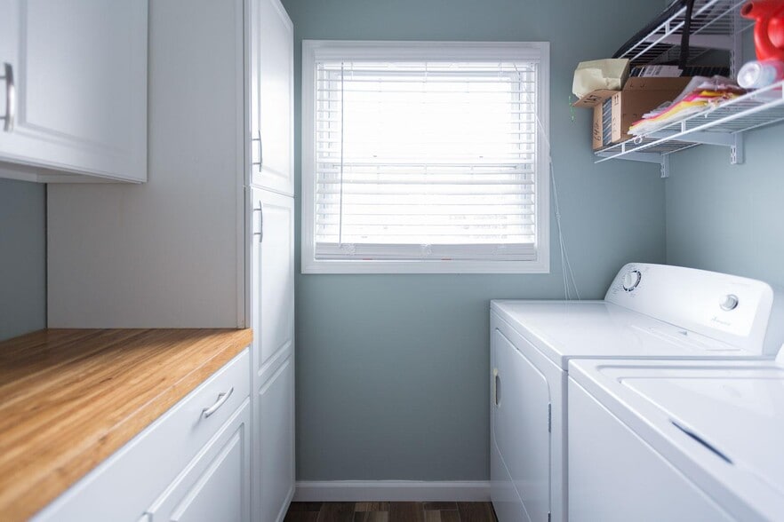 Laundry room entry - 3000 Golden Rd