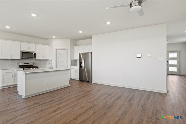 Building Photo - 530 Wilshire Rd