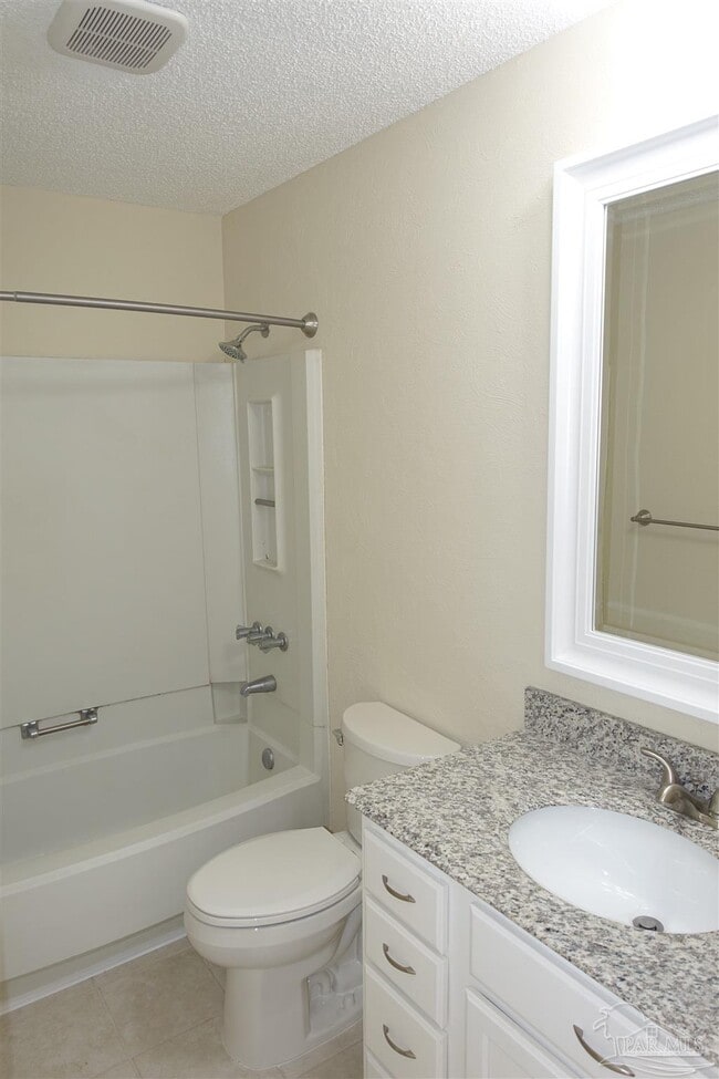 Building Photo - 2299 Scenic Hwy