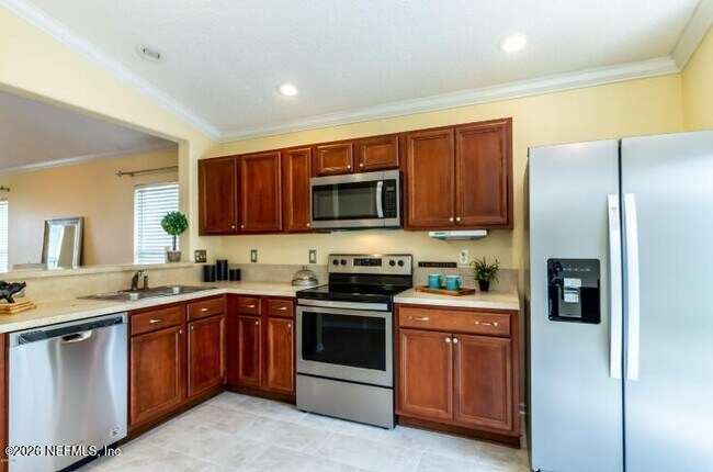 Building Photo - 2557 Reagan Lakes Ln