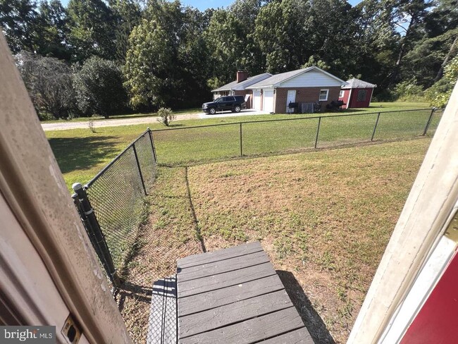 Building Photo - 42802 Higgs Ln