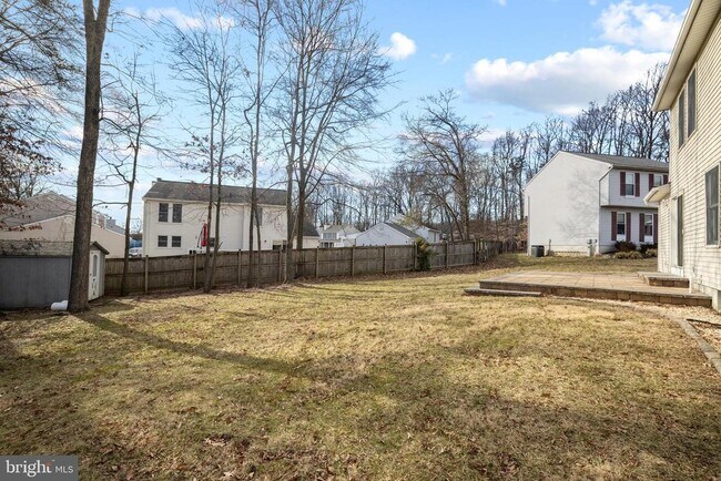 Building Photo - 8669 Concord Dr