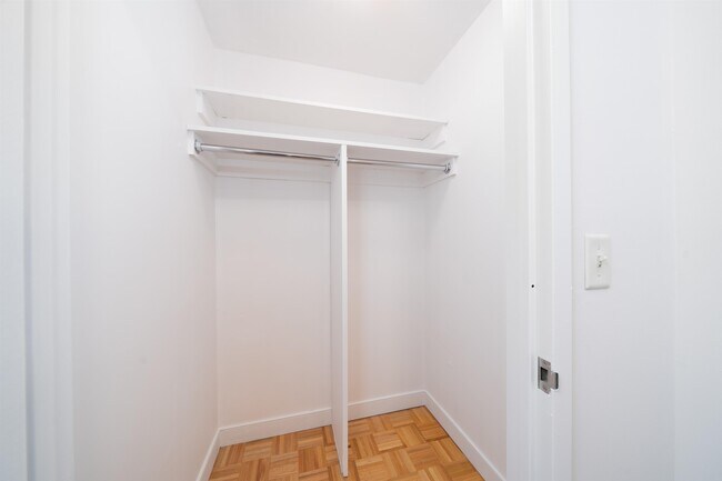Building Photo - 1500 Hudson St