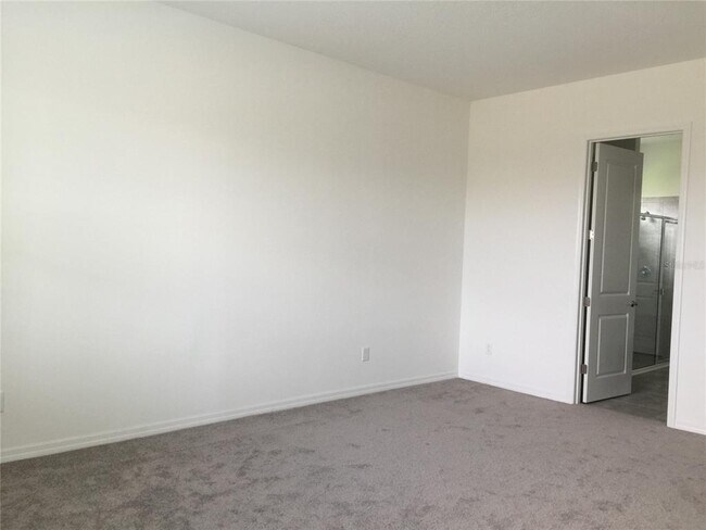Building Photo - 9169 Carmela Ave