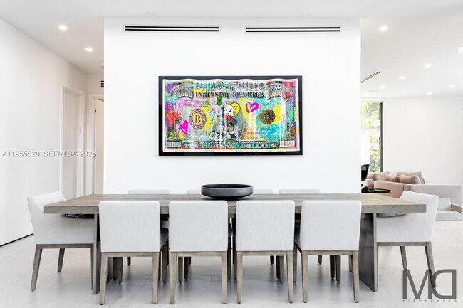 Building Photo - 1830 NE 193rd St