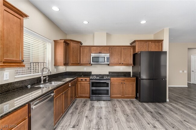 Building Photo - 2612 Romarin Terrace