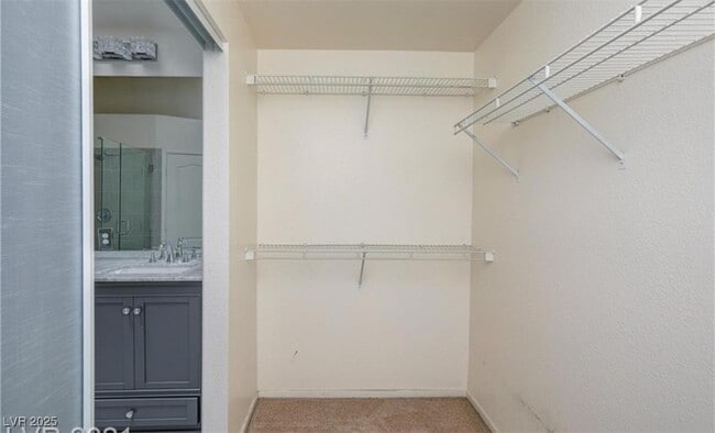 Building Photo - 135 Pebble Ridge Rd