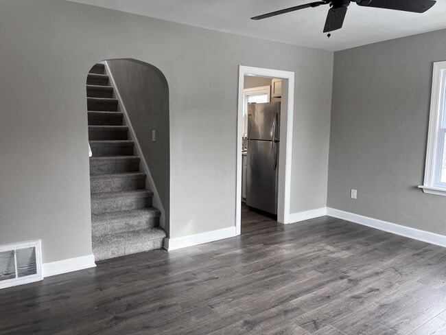 Building Photo - 3017 Kleinpell St