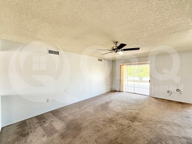 Building Photo - 10829 W Sarabande Cir