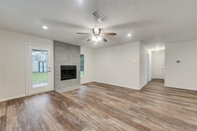 Building Photo - 901 Hudson Dr