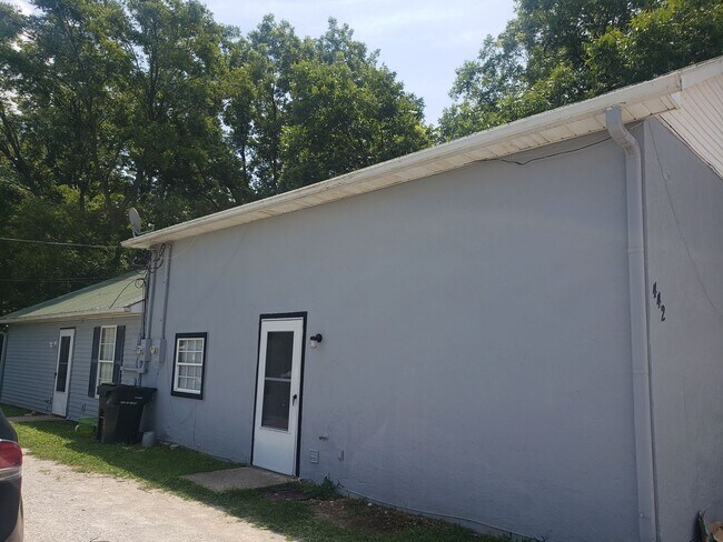 Building Photo - 442 Washington St