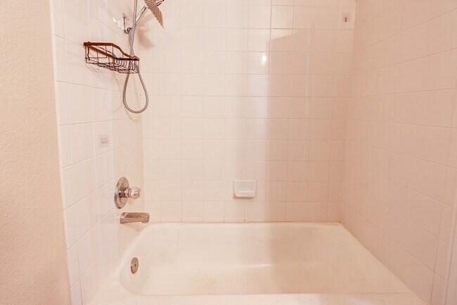 Building Photo - 1273 S Zeno Way
