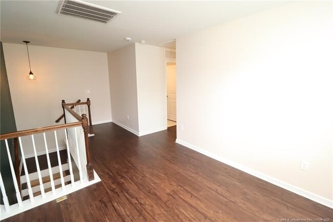 Building Photo - 1103 Compass Dr