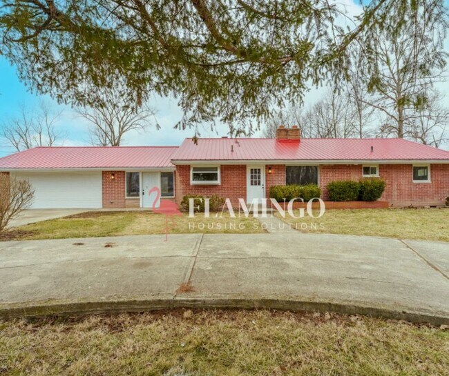 Building Photo - Charming 3 Bedroom, 1 Bath